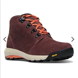 DANNER INQUIRE CHUKKA BOOTS *BRAND NEW*